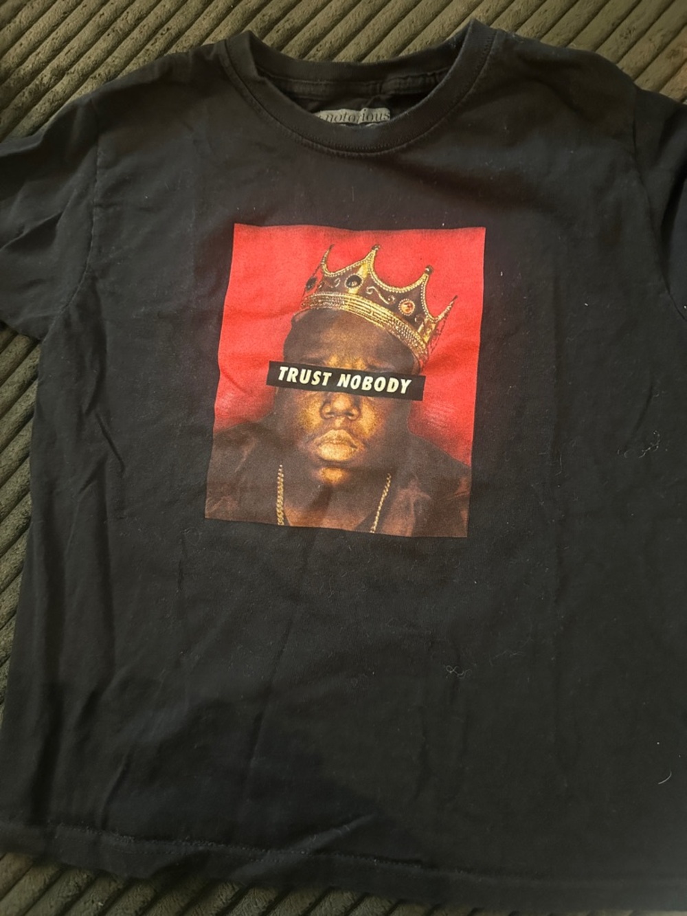 Black Graphic 'Trust Nobody' Crew Neck T-Shirt kids size 8 - Notorious BIG